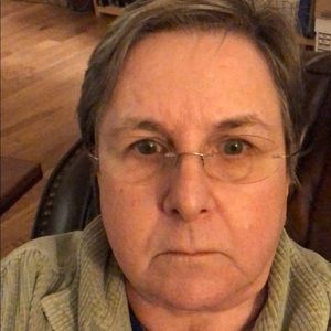 Meet your Posher, Candice